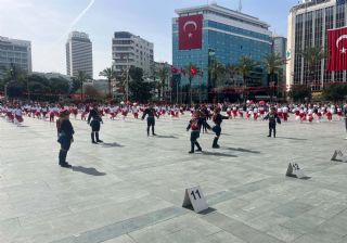 İzmir'den bayram kareleri!