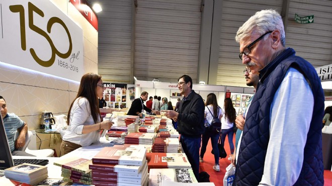  İzmir in kitapları na yoğun ilgi