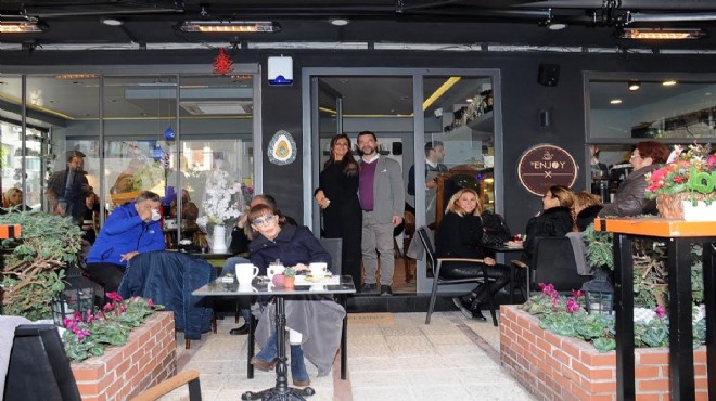  Türkiye Güzeli  Alsancak ta kafe açtı