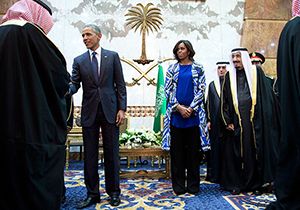 First Lady Obama nın kıyafeti Suudi Arabistan ı karıştırdı