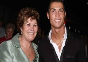 Ronaldo nun annesinden inanılmaz itiraf