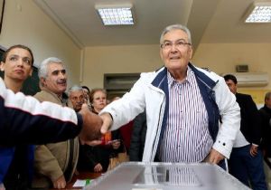 Antalya’da pusula krizi: Baykal yanlış oy kullandı 
