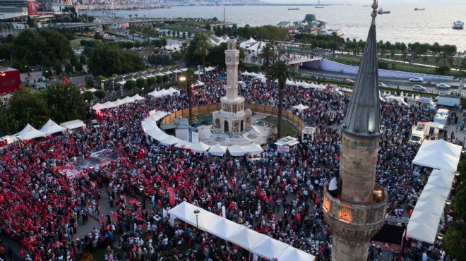 15 Temmuz un yıl dönümü: İzmir tek yürek
