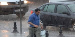 İstanbul Ağustos’u yağmurla açtı!