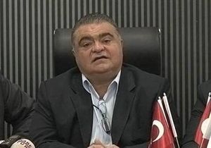 Ahmet Özal siyasete geri dönüyor
