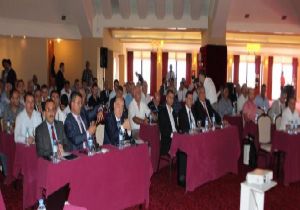 Taksi sektörünün temsilcileri İzmir de buluştu