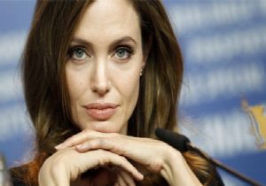 Angelina Jolie’den BM’ye çok sert eleştiri 