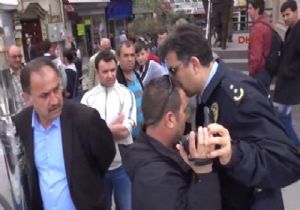 Polis müdüründen gazeteciye önce küfür sonra yumruk! 