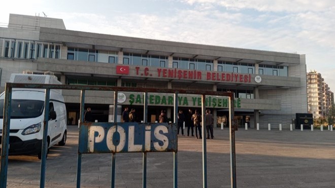 HDP li 4 belediyeye kayyum atandı