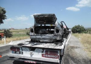 Manisa’da traktörle çarpışan araç alev aldı: 8 yaralı