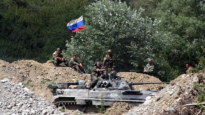 6 Rus askerin öldüğü saldırıyı DEAŞ üstlendi