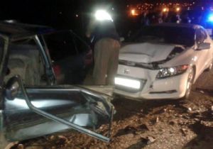 İzmir’de üç araç birbirine girdi: 1 ölü, 7 yaralı 