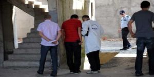 Sır vahşet: Otel inşaatında 3 erkek cesedi 
