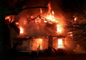 Küçük Kadir baraka yangını kurbanı