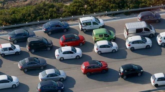 Açık renkli araçlar daha az yakıt tüketiyor