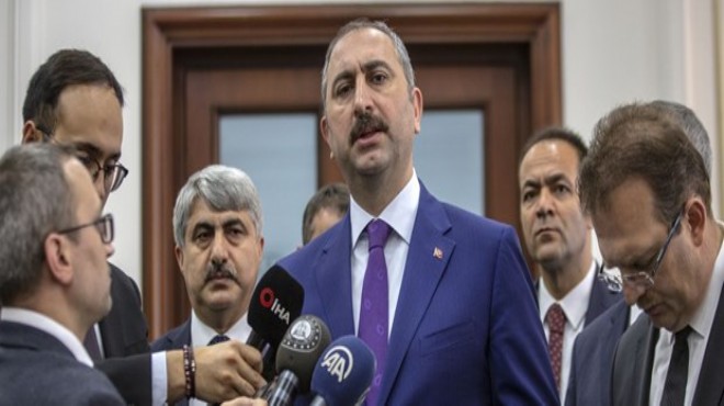 Adalet Bakanı Gül den  Öcalan  açıklaması