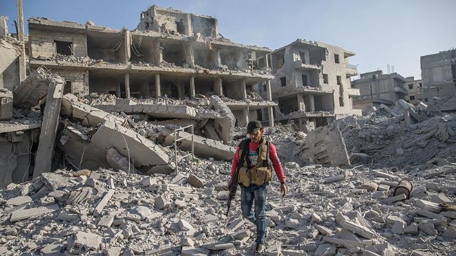 Afrin de tuzaklanan binada patlama: 11 ölü!