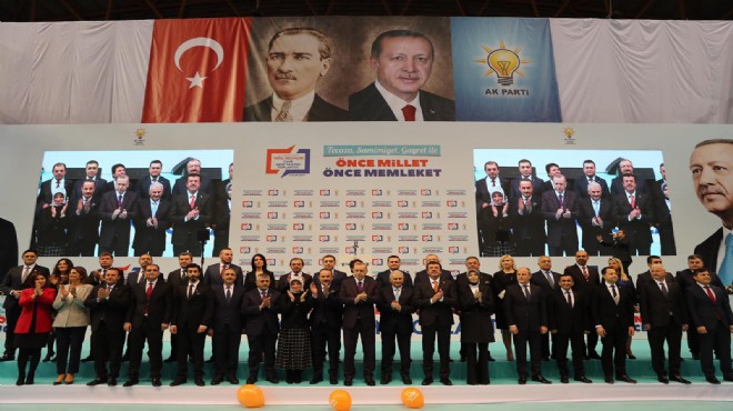 AK Parti Büyükşehir adayı Zeybekci: 30 aday arkadaşımla İzmir i şahlandıracağız