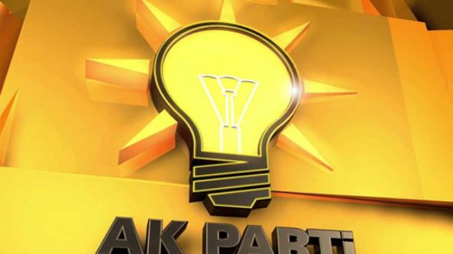 AK Parti de 3 il başkanı istifa etti