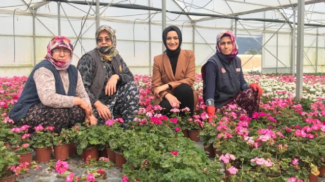 AK Parti İzmir den bir ilk: Kadın çiftçilere  Girişimcilik Çalıştayı 