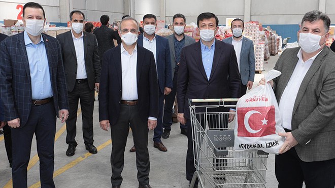 AK Parti İzmir’den rekor sayıda yardım kolisi