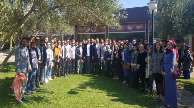 AK Parti İzmir İl Gençlik Kolları: Fark yaratacağız