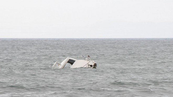 Akdeniz de facia: 600 kişilik göçmen teknesi battı