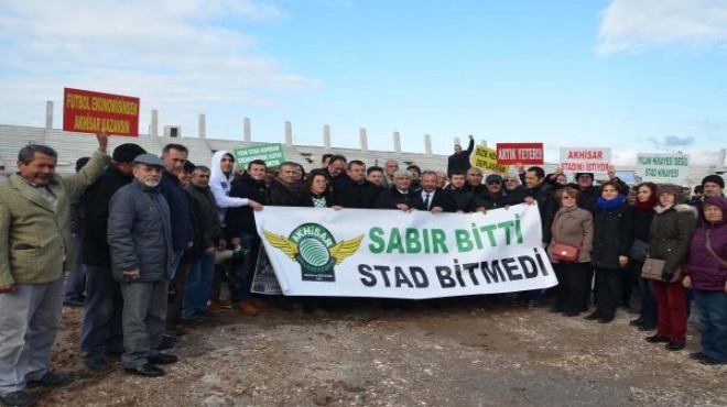Akhisar’da CHP’den stat protestosu
