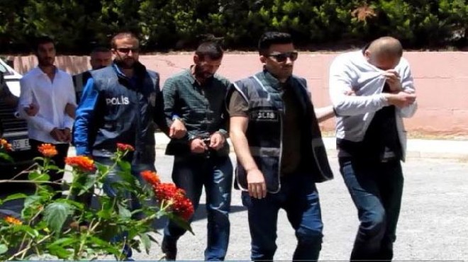 Alaçatı’da 2 ölümlü çatışmaya 3 tutuklama