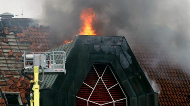 Almanya da hastane yangını: 2 ölü