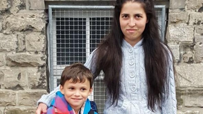 Almanya da Türk anne ve oğlu bıçaklanarak öldürüldü