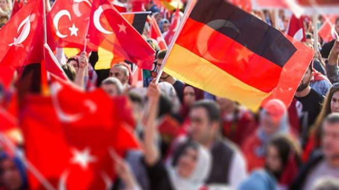 Almanya daki Türkler kime oy verecek?