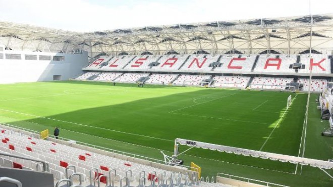 Alsancak Mustafa Denizli Stadı onay aldı... İlk maç ne zaman?