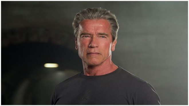 Arnold Schwarzenegger: Maske takmayı siyasi mesele haline getiren morondur