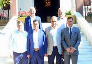 AK Partili Başkanlar Kemalpaşa’da buluştu 