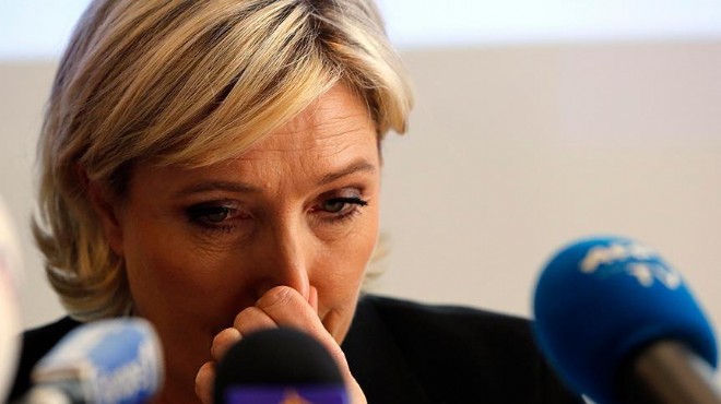 Aşırı sağcı Le Pen e  yolsuzluk kıskacı 