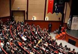 Hilafet Konferansı’nda Atatürk posterine tepki! 