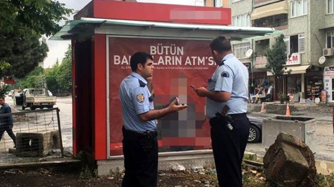 ATM’ye para yükledikten sonra kapısını açık unuttular!