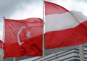 Avusturya ya sert tepki: Büyükelçi geri çağrıldı