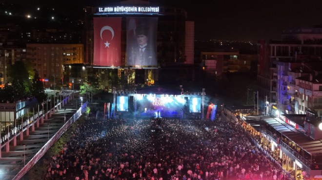 Aydın Büyükşehir 23 Nisan ı Mert Demir konseriyle kutladı