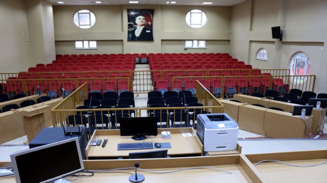 Aydın da FETÖ davaları için 237 kişilik salon