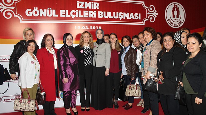 Ayşen Zeybekci: İzmir in gönül elçisiyim