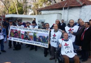 İzmir’de ‘hayata dönüş’ protestosu 
