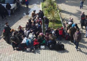 İzmir’de operasyon: 99 kaçak yakalandı 