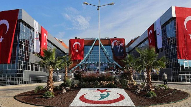 Bakanlık’tan İzmir operasyonu: İki Genel Sekreter gitti!