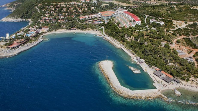 Bakanlık tan İzmir’de dev satış: Denize sıfır altın araziler!