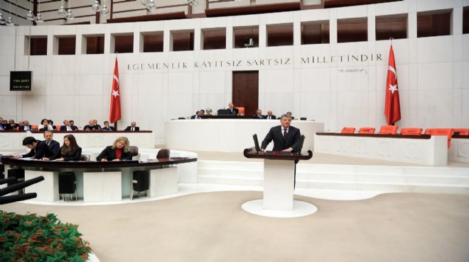 Balbay Göztepe yi Meclis ten kutladı