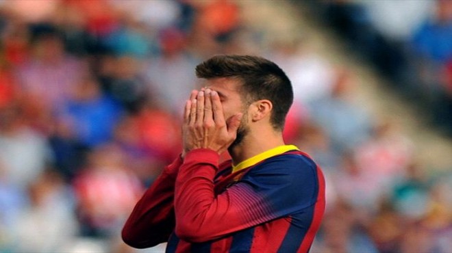 Barcelonalı yıldız Pique gözyaşlarını tutamadı!