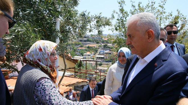 Başbakan Yıldırım dan İzmir de şehit ailesine ziyaret