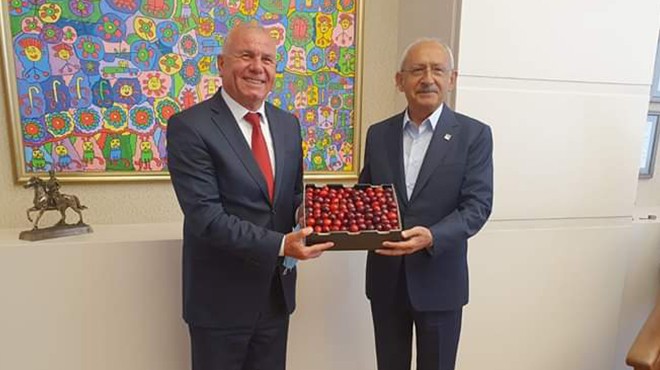 Başkan Karakayalı’dan Kılıçdaroğlu’na Kemalpaşa kirazı